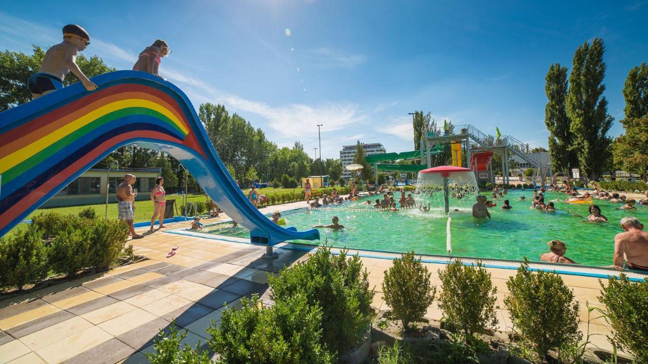 Apartman Zara Komárno Exterior foto